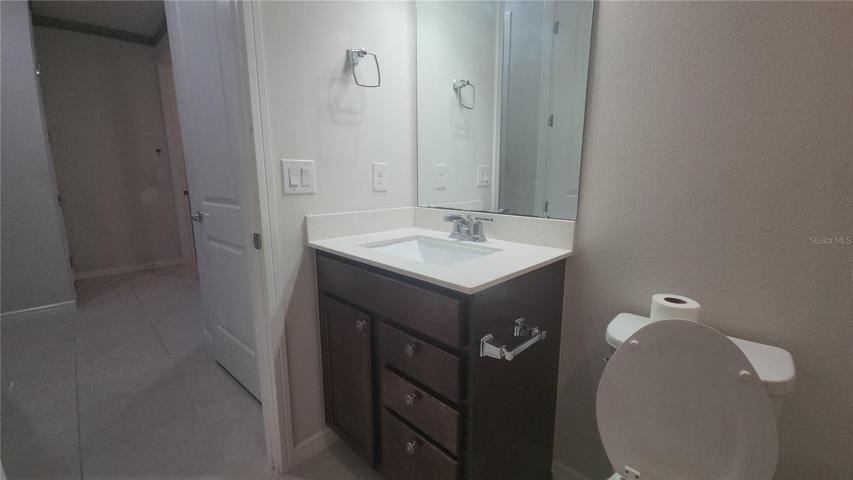 1st Floor Guest Bathroom_Vanity
