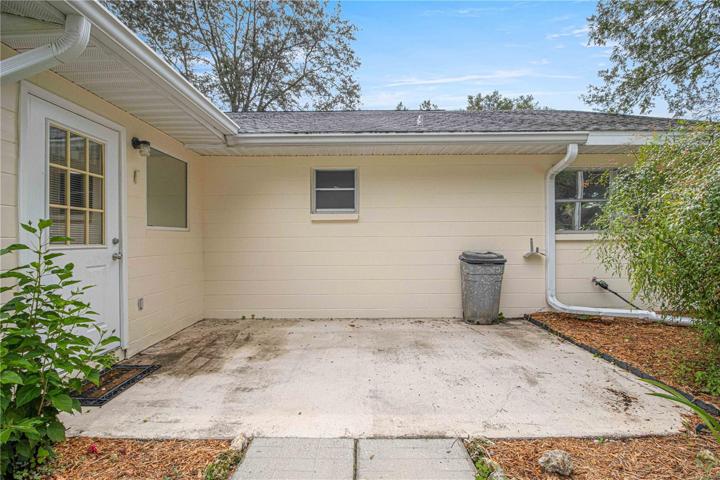 Patio Perfect for Outdoor Entertaining & Grilling!