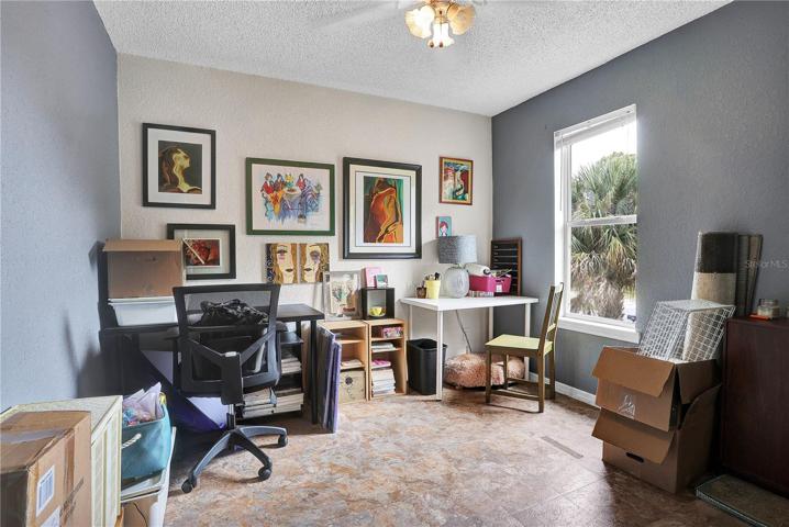 Above-garage apartment, bedroom 2