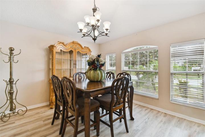 separate dining room or... office
