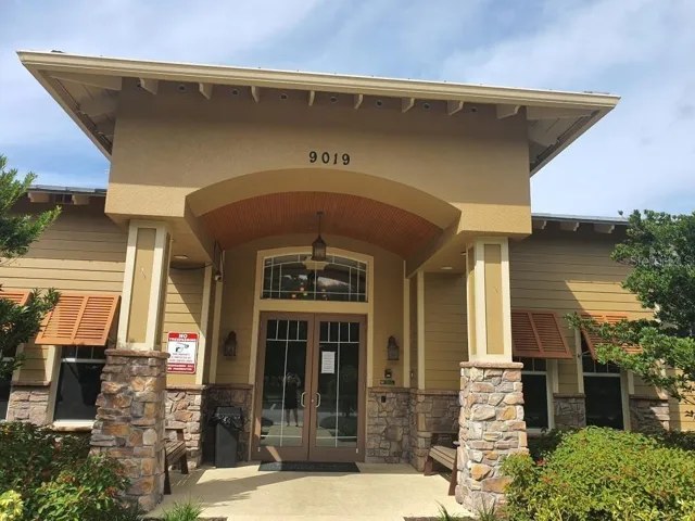 Entrance to clubhouse