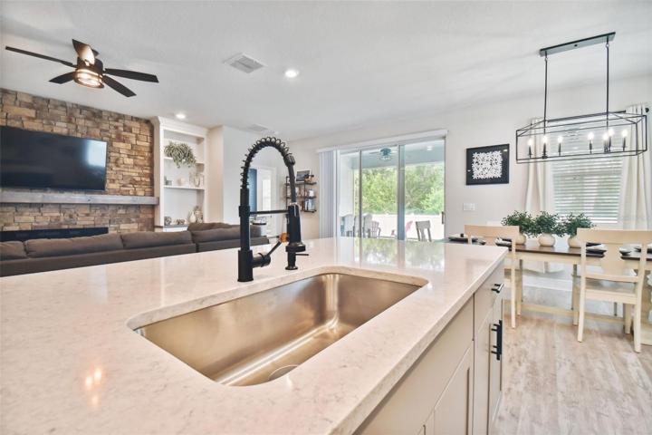 Single-tub stainless undermount sink.