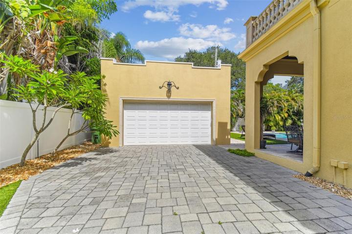 2 Car Detached Garage
