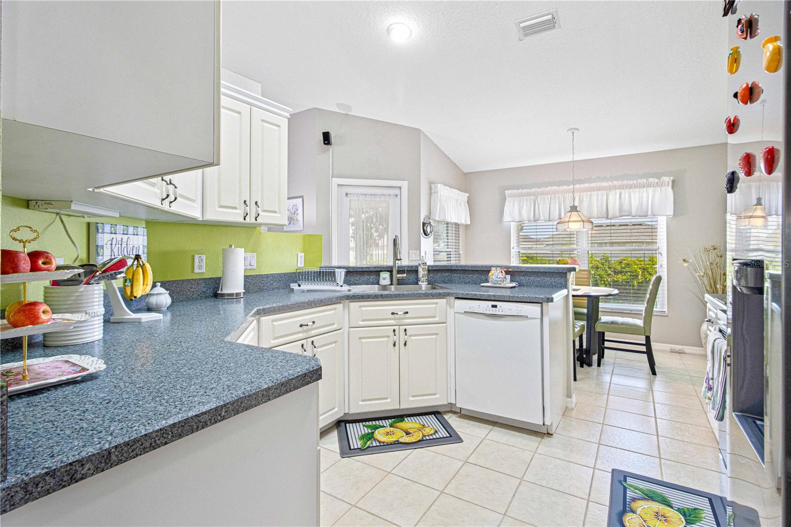 Ample counter space