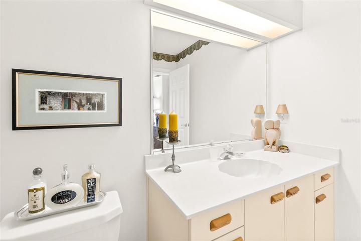 2nd Full Bathroom