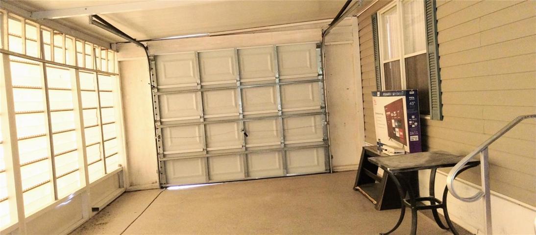 Spacious Garage