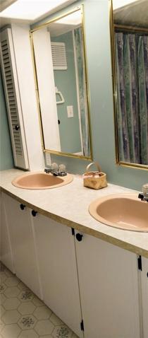 2nd Full bathroom