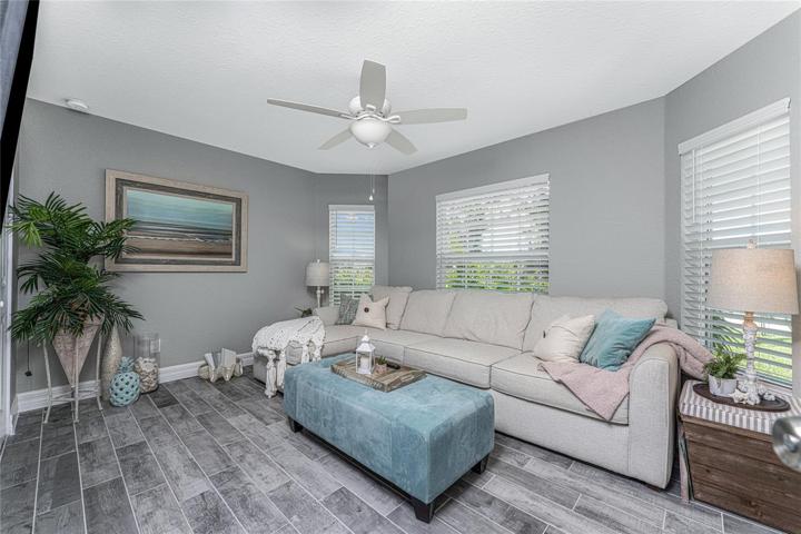 Guest bedroom #2 makes a great office/den