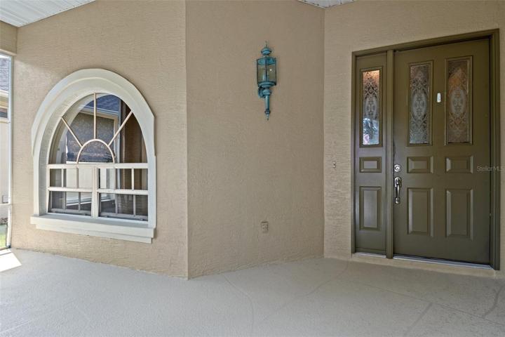 FRONT LANAI