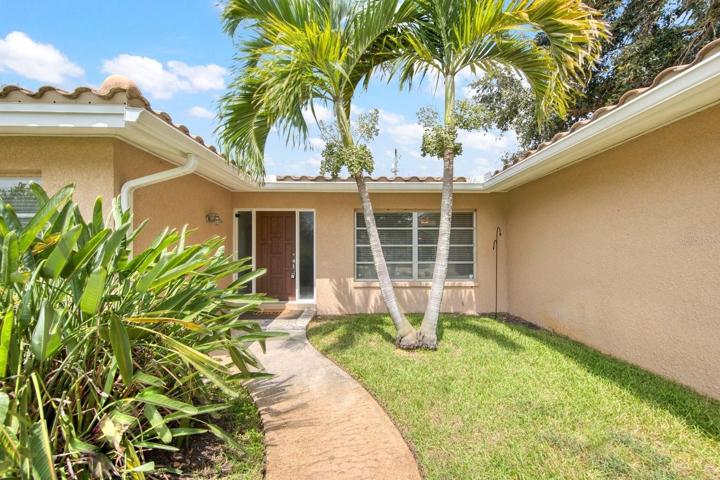Landscaped attractively & low maintenance~