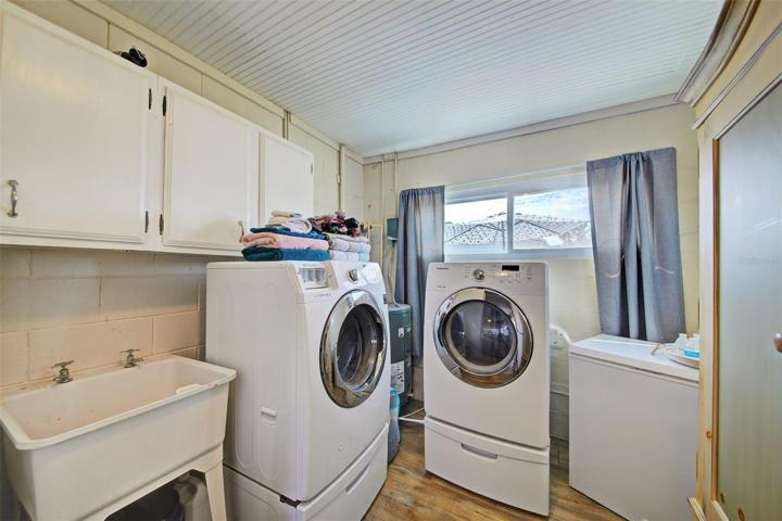 LAUNDRY