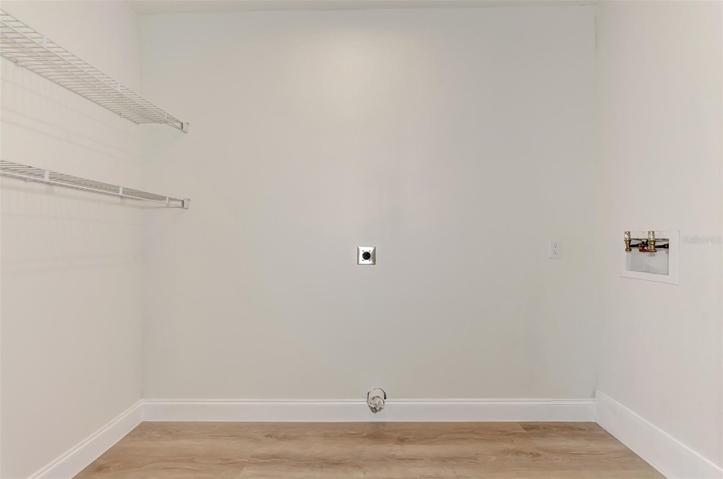 Laundry Rm