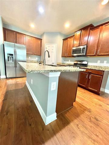Island Bar, kitchen