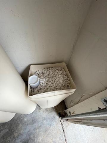 Salt or Potassium Reservoir Tank
