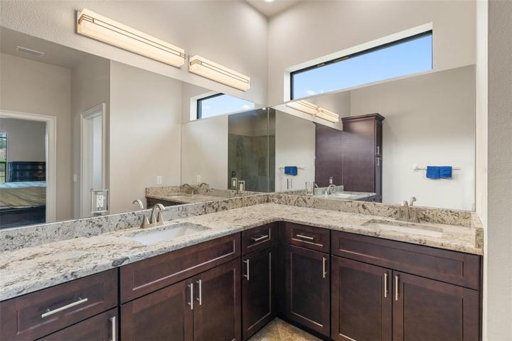 Master Suite 1