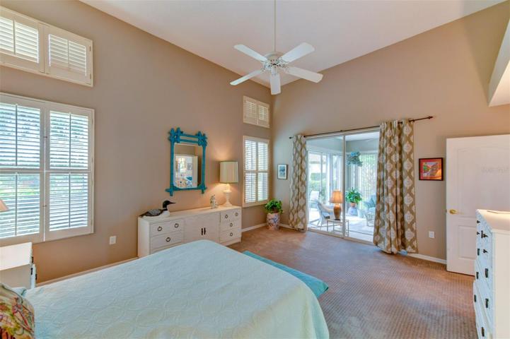Clerestory windows in the main bedroom