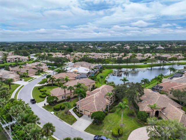 Overview of Del Lago
