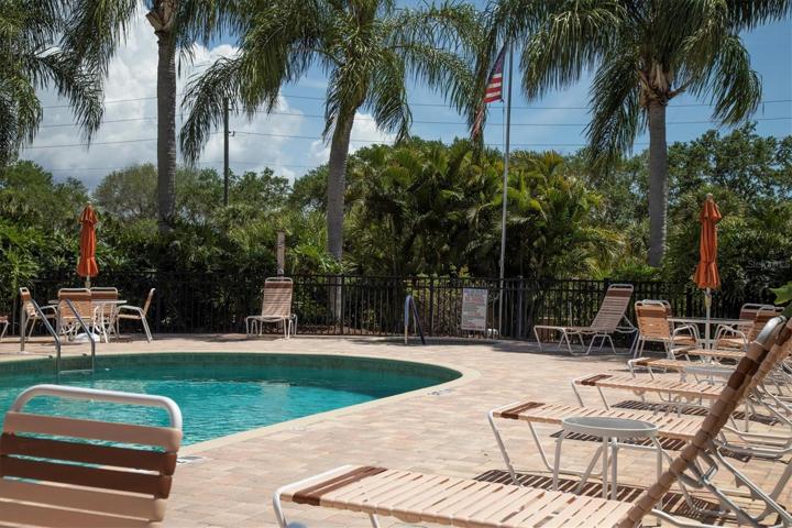 Take it easy around the pool