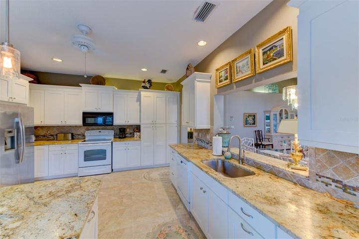 Granite countertops in the kitchen