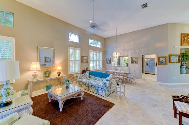 Light and bright living room