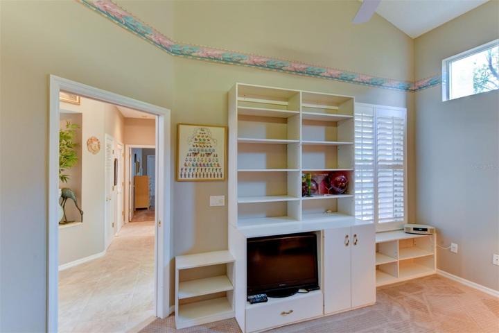 Work from home with this extra room for you home office