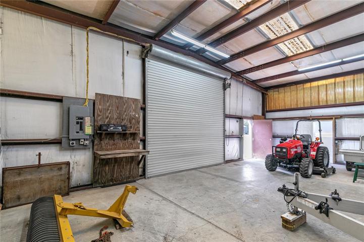 Inside View of 40' X 80' Steel Building
