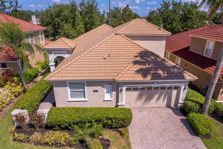 1077 Lascala Dr