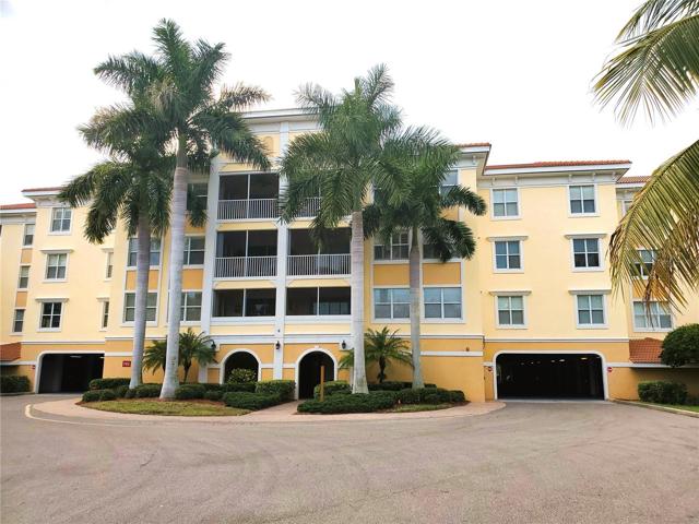 Welcome to Fountain Court