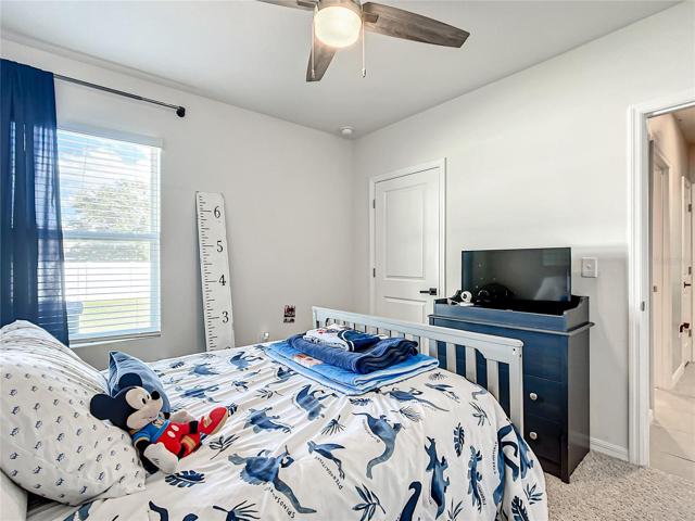 2nd bedroom