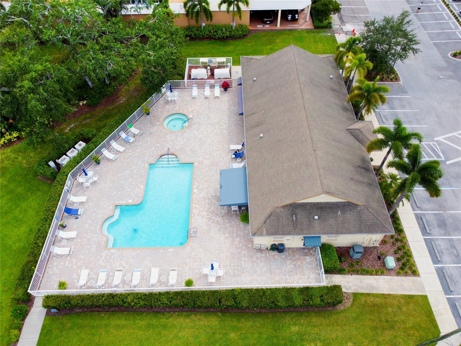 Clubshouse Pool -1