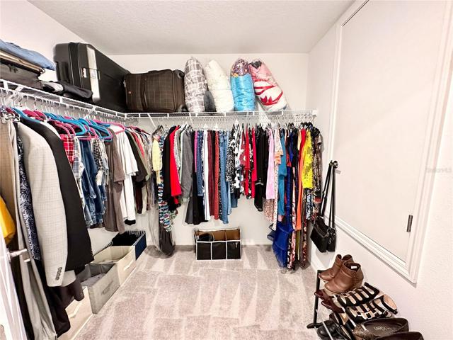 walk-in closet