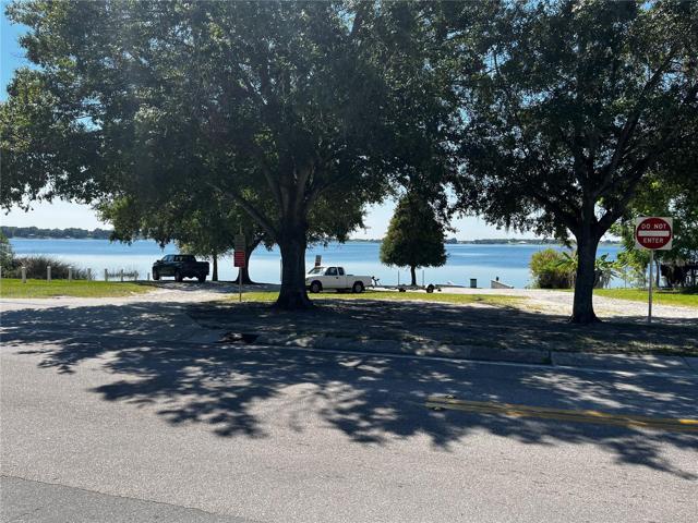 Boat ramp at Lake Mcleod