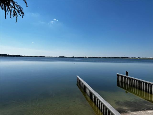 Boat ramp at Lake Mcleod