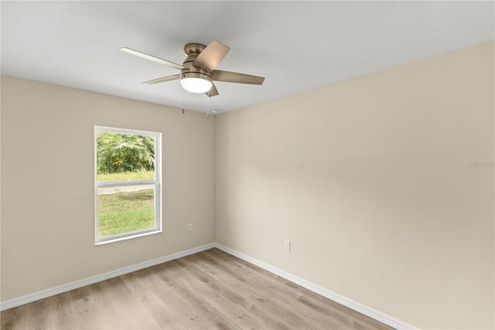 BEDROOM #4 OR OFFICE/FLEXSPACE