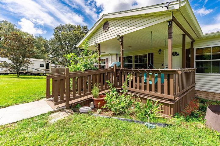 Front porch is a great spot to enjoy the afternoon breeze.