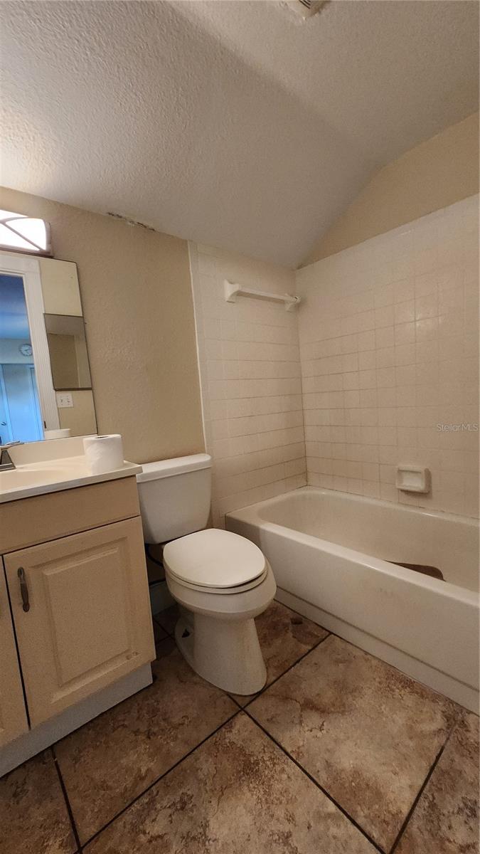 Studio Bath