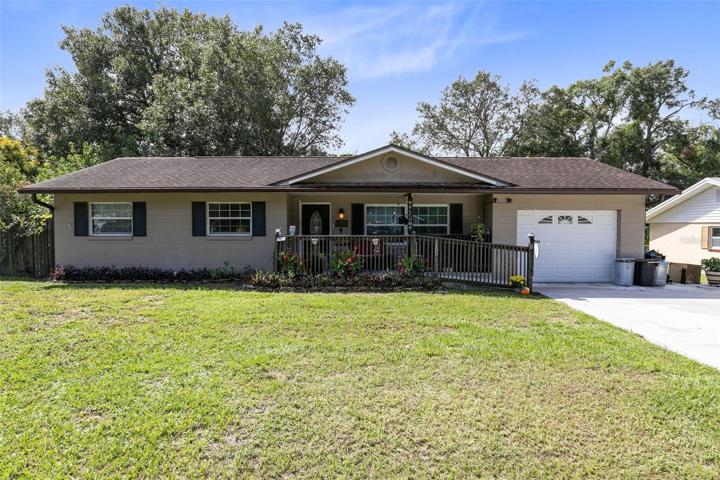 Welcome to this beautifully maintained and cared for Altamonte Springs home, nestled on an oversized lot, where comfort and style come together seamlessly.