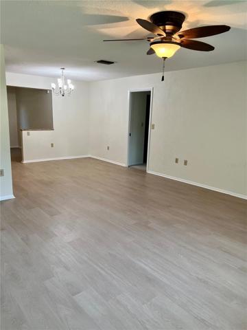 Living Rm/Dining Area