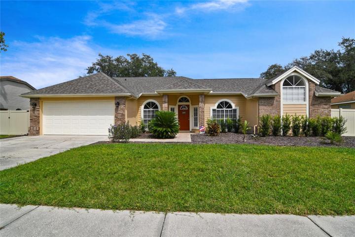 Welcome to the Cobblestone community in sought-after Oviedo and this 4-Bedroom, 2-Bath POOL HOME with a NEW ROOF (2022), UPDATED A/C and WATER HEATER (2021) and fresh INTERIOR/EXTERIOR PAINT (2022)!