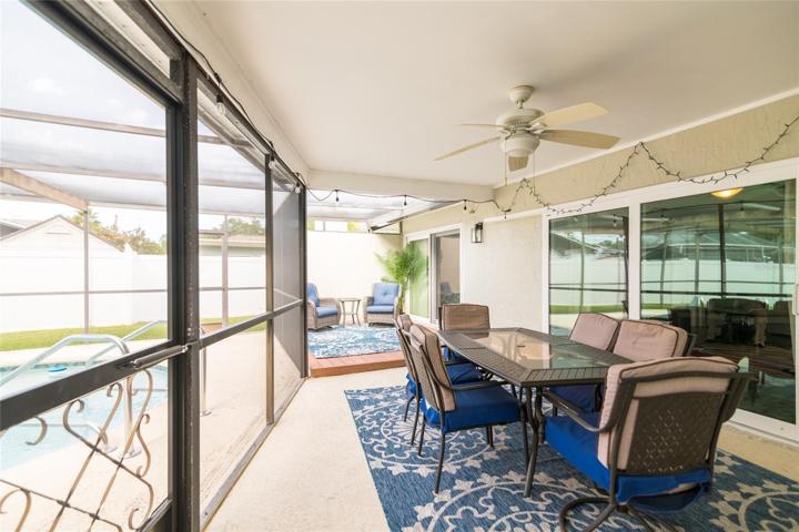 Spacious Lanai