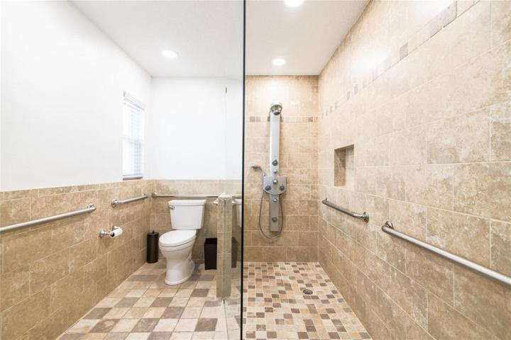 Accessible owners bathroom