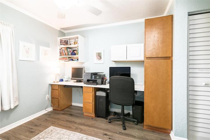 Desk area in Bedroom 3