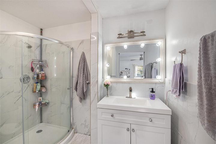 Upstairs Master Bathroom