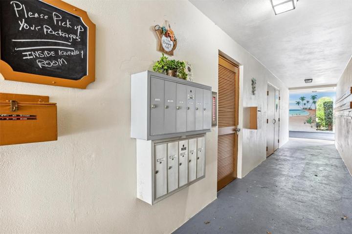 downstair mailboxes