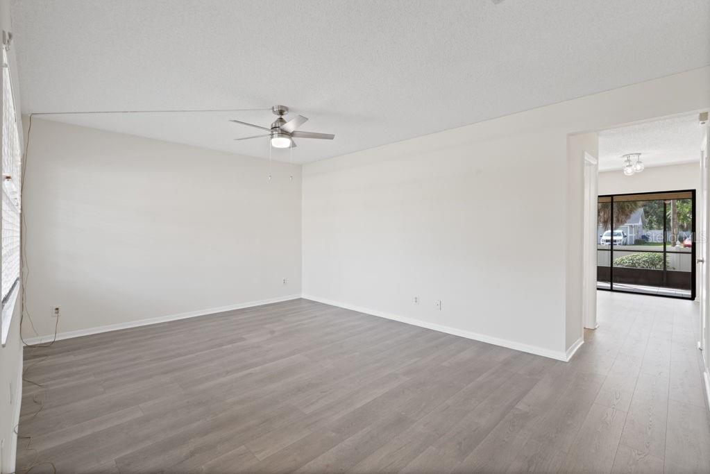 Nice and spacious. New ceiling fan. Fresh paint
