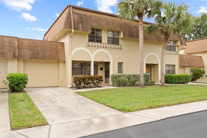 Welcome to your new home in Cinnamon Lake