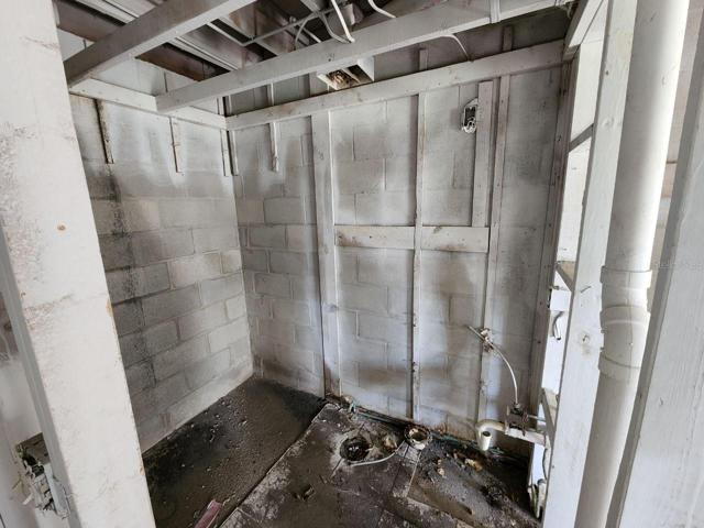 2nd Bathroom