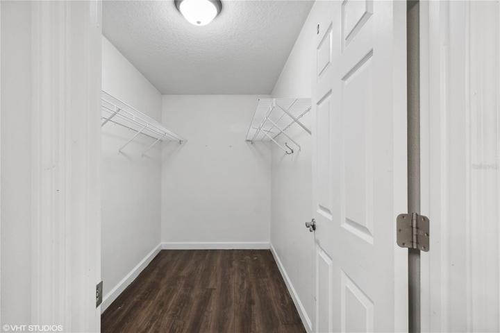 Walk In Closet