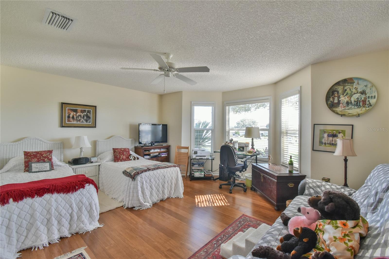 Secondary Bedroom