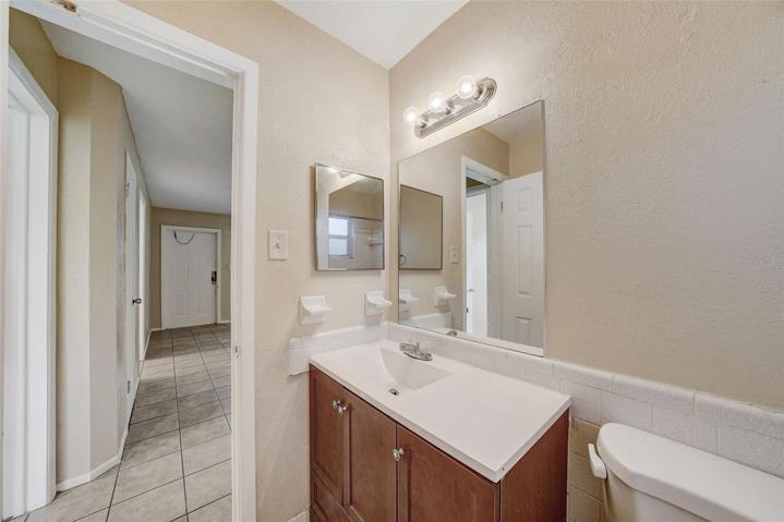 Two bedroom bathroom